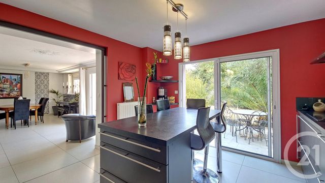 maison à vendre - 7 pièces - 172.0 m2 - THEIX NOYALO - 56 - BRETAGNE - Century 21 Tex'Immo