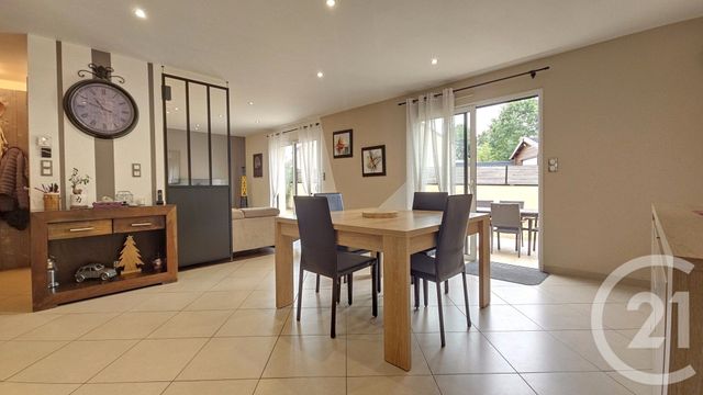maison à vendre - 6 pièces - 110.0 m2 - LA TRINITE SURZUR - 56 - BRETAGNE - Century 21 Tex'Immo