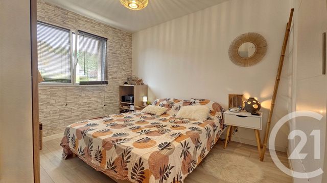 maison à vendre - 6 pièces - 110.0 m2 - LA TRINITE SURZUR - 56 - BRETAGNE - Century 21 Tex'Immo