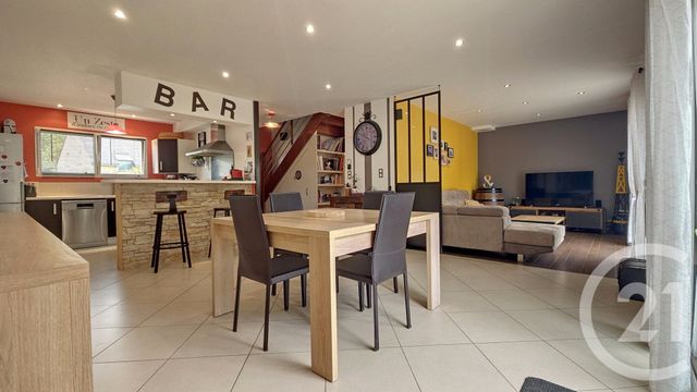 maison à vendre - 6 pièces - 110.0 m2 - LA TRINITE SURZUR - 56 - BRETAGNE - Century 21 Tex'Immo