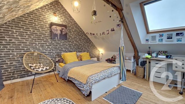 maison à vendre - 8 pièces - 150.0 m2 - LA TRINITE SURZUR - 56 - BRETAGNE - Century 21 Tex'Immo