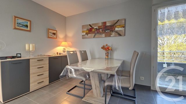 Appartement T3 à vendre - 3 pièces - 64.0 m2 - THEIX NOYALO - 56 - BRETAGNE - Century 21 Tex'Immo