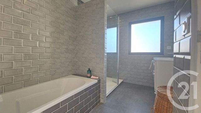 maison à vendre - 6 pièces - 121.0 m2 - THEIX NOYALO - 56 - BRETAGNE - Century 21 Tex'Immo