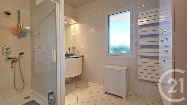 maison à vendre - 7 pièces - 185.0 m2 - SURZUR - 56 - BRETAGNE - Century 21 Tex'Immo