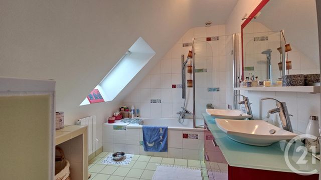 maison à vendre - 5 pièces - 140.0 m2 - THEIX NOYALO - 56 - BRETAGNE - Century 21 Tex'Immo