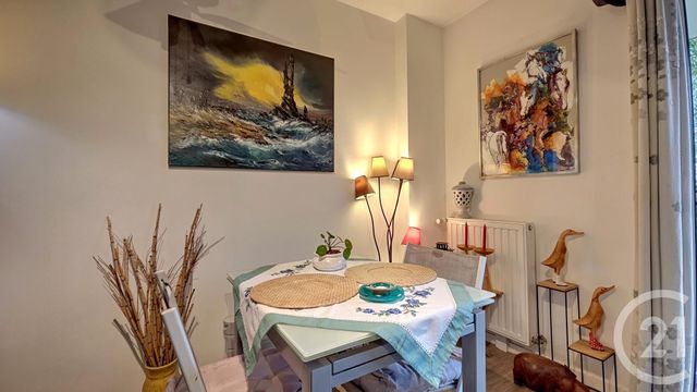 Appartement T3 à vendre - 3 pièces - 62.4 m2 - THEIX NOYALO - 56 - BRETAGNE - Century 21 Tex'Immo