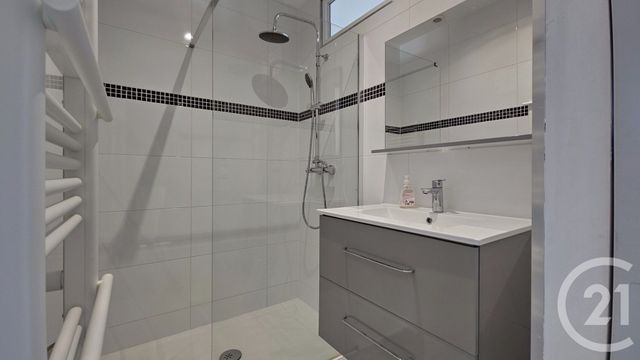 maison à vendre - 5 pièces - 115.0 m2 - LA TRINITE SURZUR - 56 - BRETAGNE - Century 21 Tex'Immo
