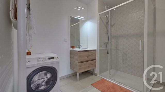 Appartement T3 à vendre - 3 pièces - 63.2 m2 - THEIX NOYALO - 56 - BRETAGNE - Century 21 Tex'Immo
