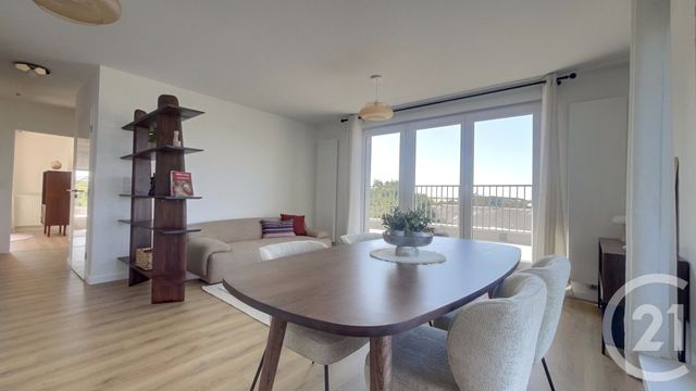 Appartement T4 à vendre - 4 pièces - 76.38 m2 - THEIX NOYALO - 56 - BRETAGNE - Century 21 Tex'Immo