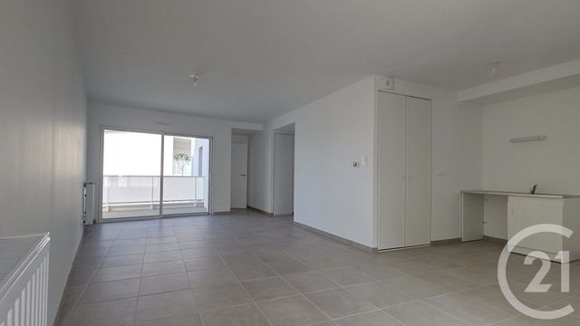Appartement Duplex à vendre - 5 pièces - 100.44 m2 - THEIX NOYALO - 56 - BRETAGNE - Century 21 Tex'Immo