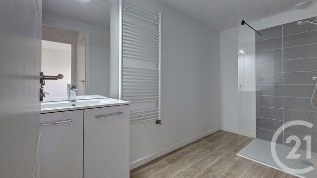 Appartement T2 à vendre - 2 pièces - 46.0 m2 - THEIX NOYALO - 56 - BRETAGNE - Century 21 Tex'Immo