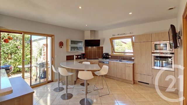 maison à vendre - 8 pièces - 212.0 m2 - SURZUR - 56 - BRETAGNE - Century 21 Tex'Immo