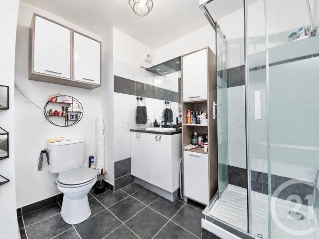 Appartement Studio à vendre - 1 pièce - 33.0 m2 - THEIX NOYALO - 56 - BRETAGNE - Century 21 Tex'Immo