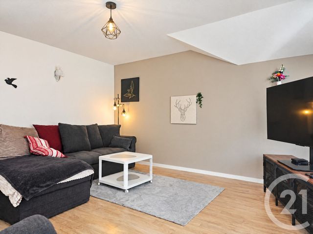 Appartement Studio à vendre - 1 pièce - 33.0 m2 - THEIX NOYALO - 56 - BRETAGNE - Century 21 Tex'Immo