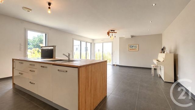 maison à vendre - 6 pièces - 160.0 m2 - THEIX NOYALO - 56 - BRETAGNE - Century 21 Tex'Immo